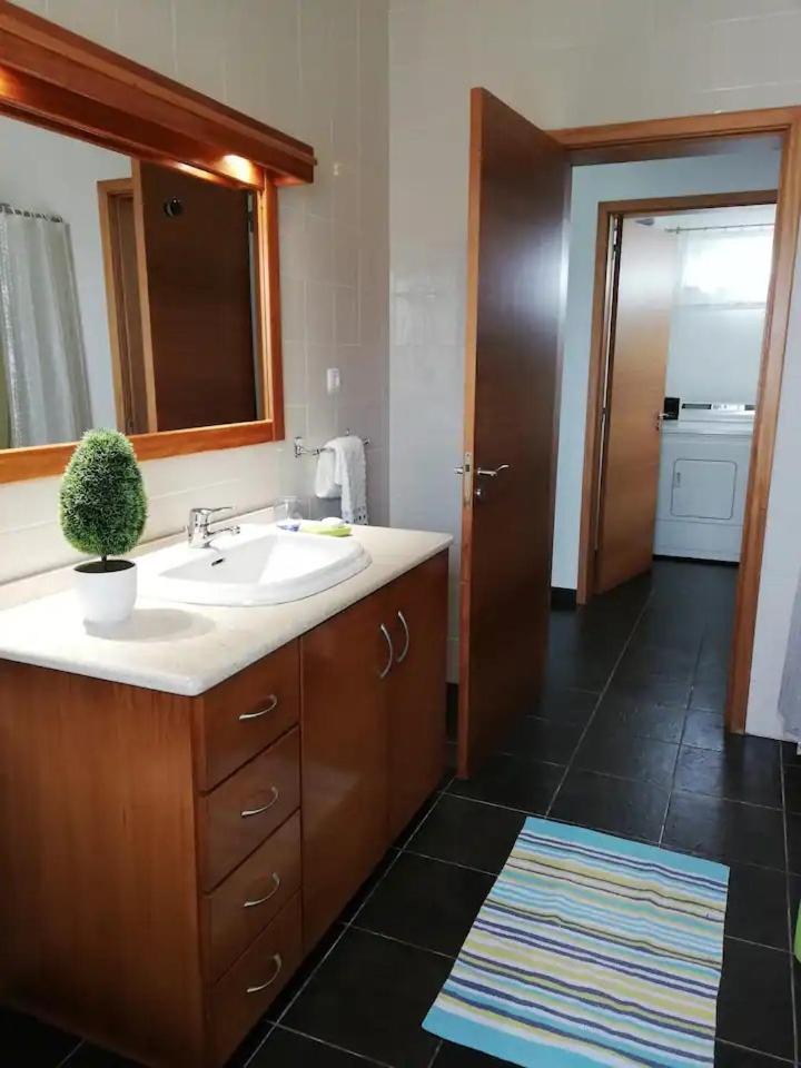Вилла Porto Martins Relax Flat - Al Прайя-да-Витория Экстерьер фото